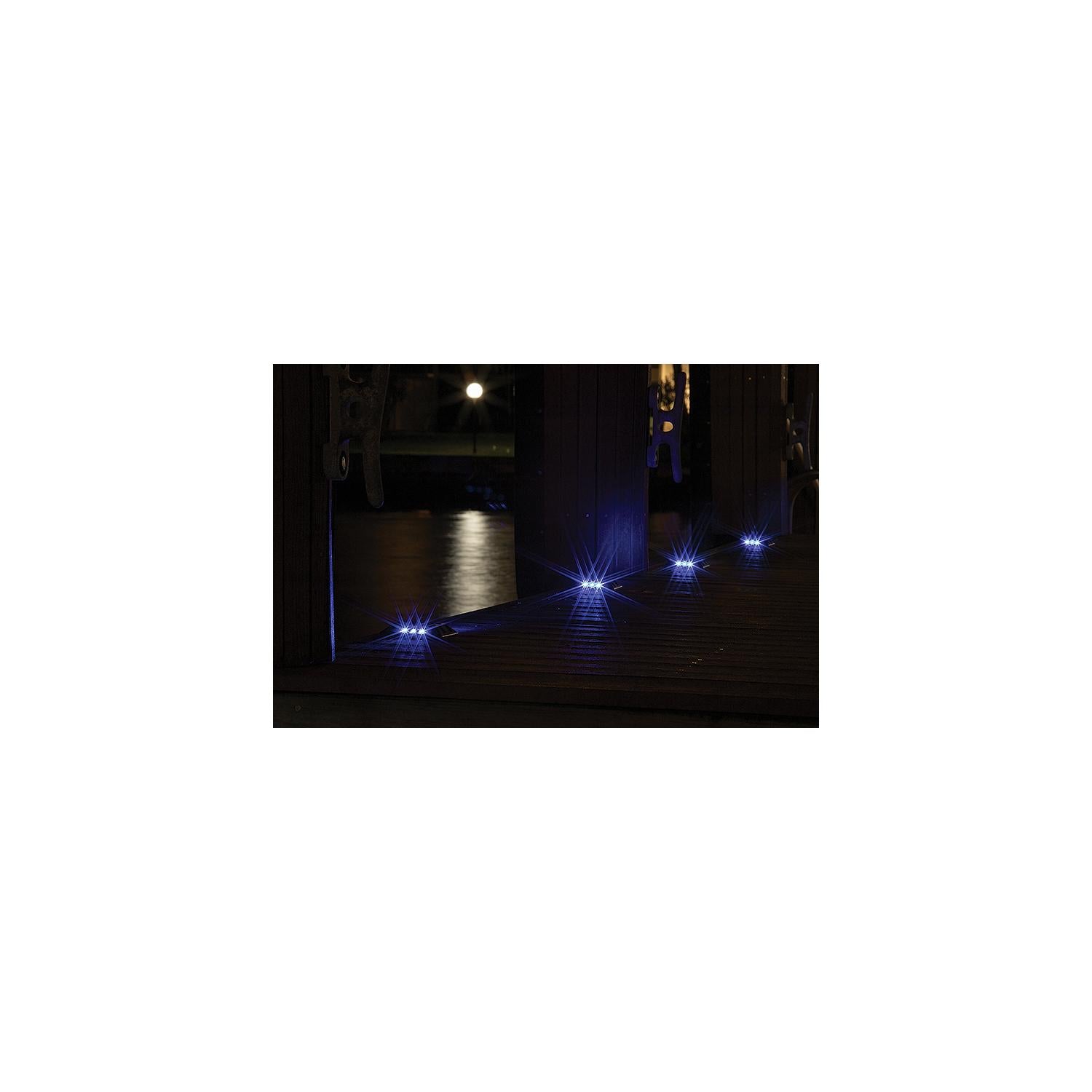 Seachoice 03713 Solar Heavy-Duty ABS Square LED Dock Light 50-03713